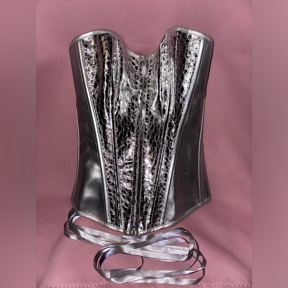 Silver/Grey Corset 🩶🥄